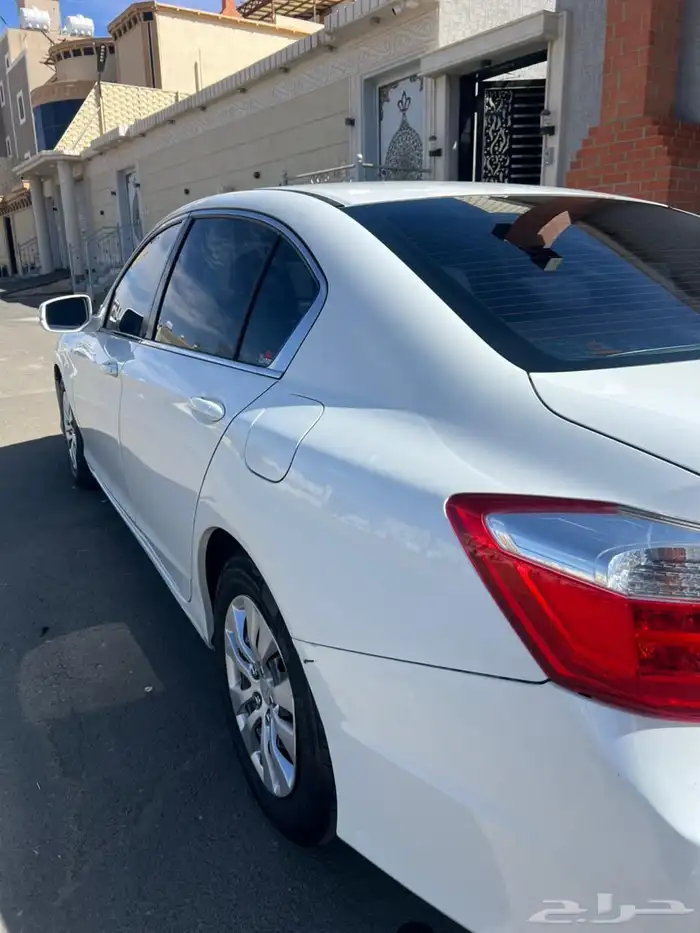 هوندا اكورد 2013 10