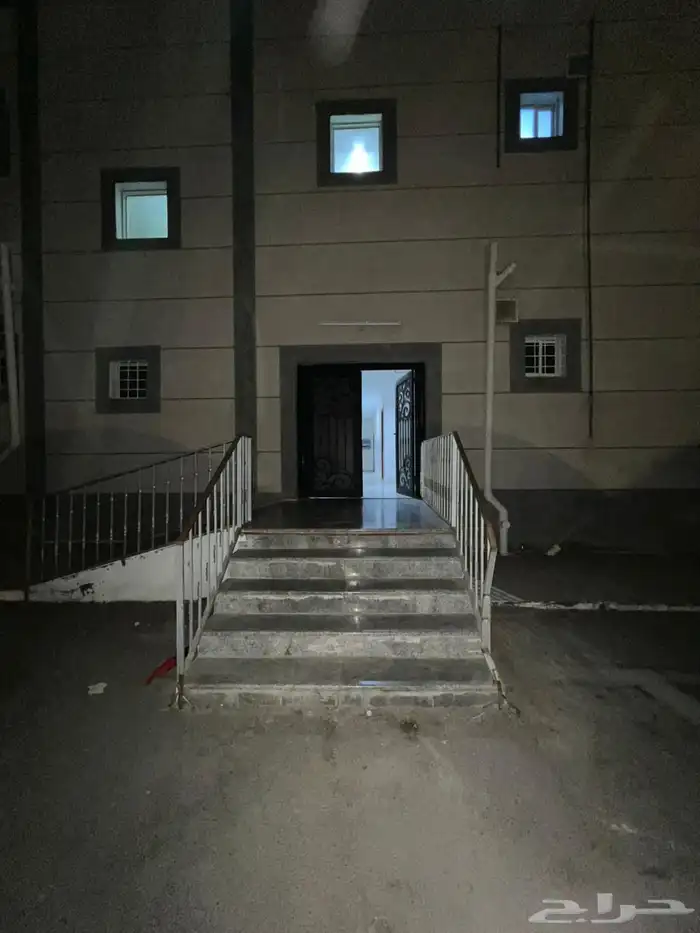 شقة عوائل وغرف عزاب مفروشة شخص واحد بعقيق الباحة 21