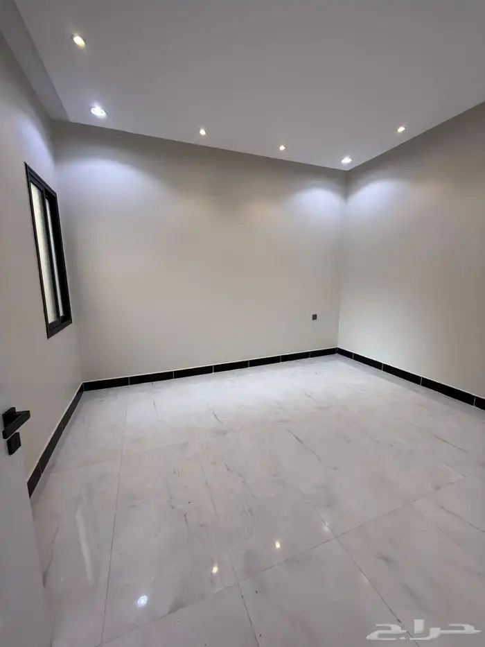 ادوار وارواف خميس مشيط 11