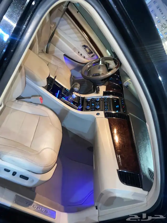 فورد تورس لمتد 2010 11