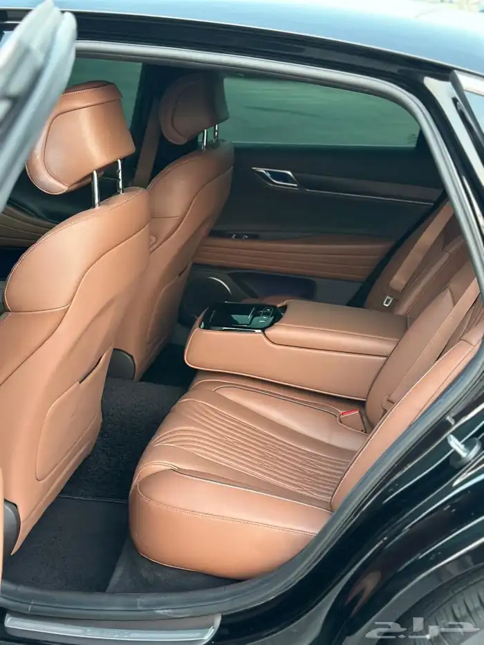 للبيع جنيسس 2022 19