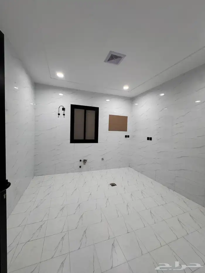 شقق للبيع بحي السويس 6