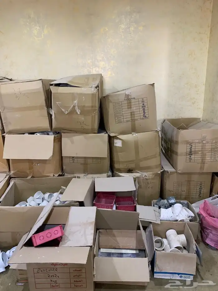 لتقبيل مؤسسه مؤاد بناء كهرباء وسباكه وعدد 13