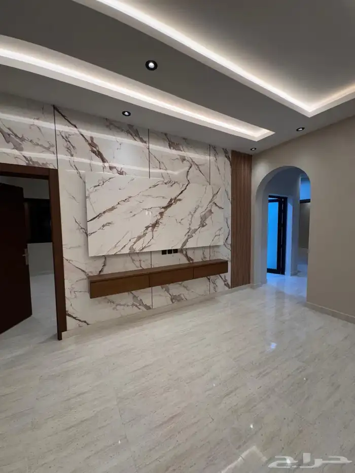 شقق للبيع بحي السويس 13