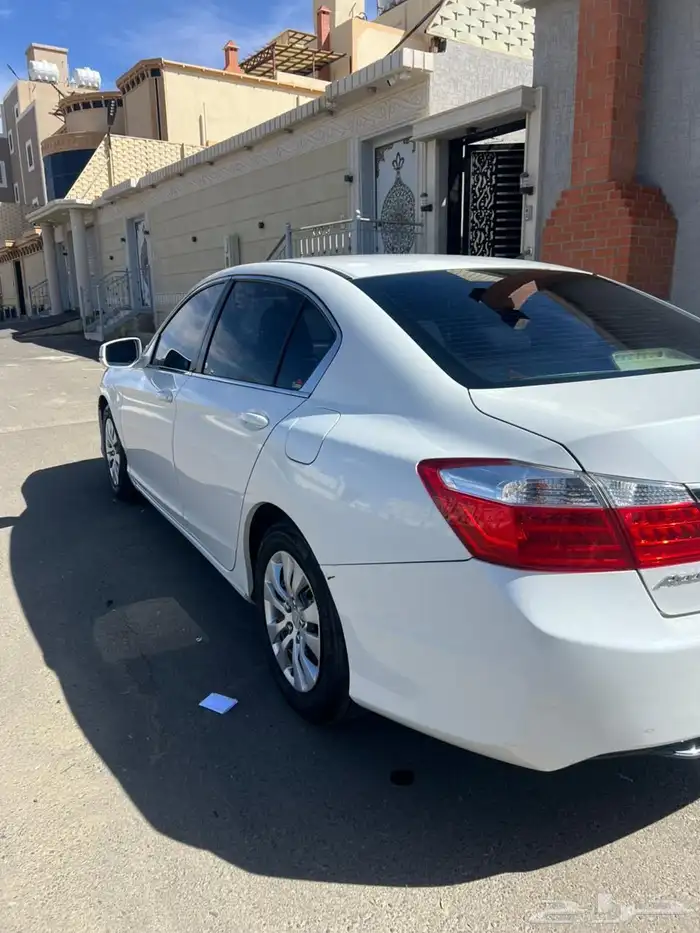 هوندا اكورد 2013 15