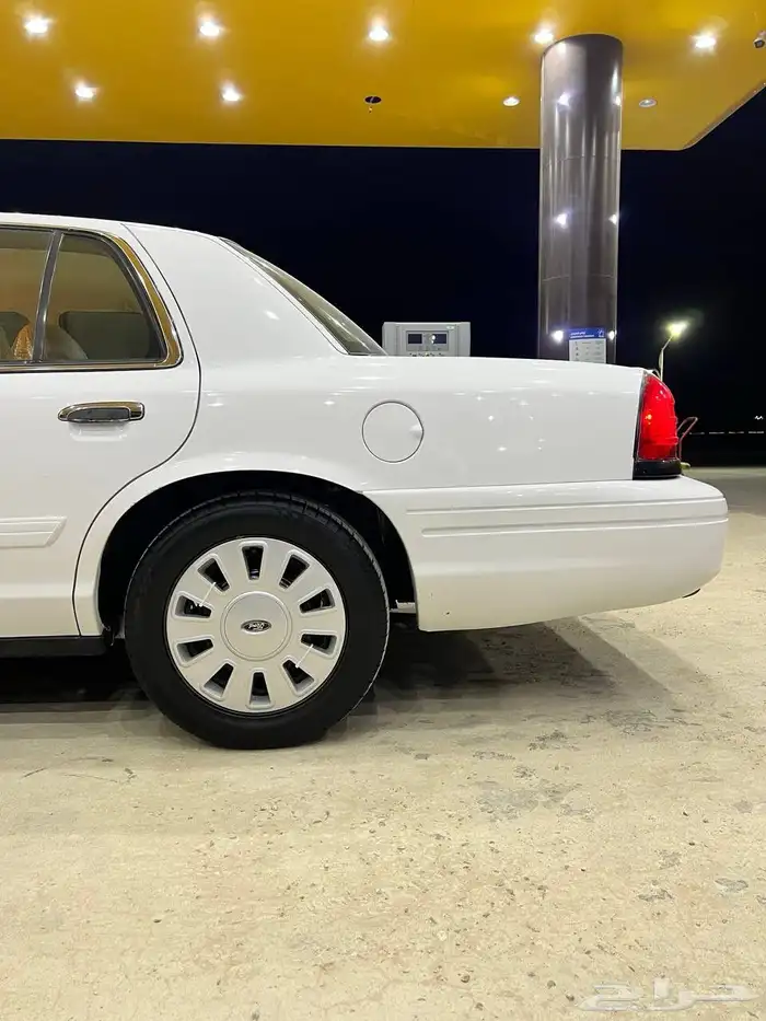 فورد فكتوريا 2011 بوليسي بدي وكالة 15