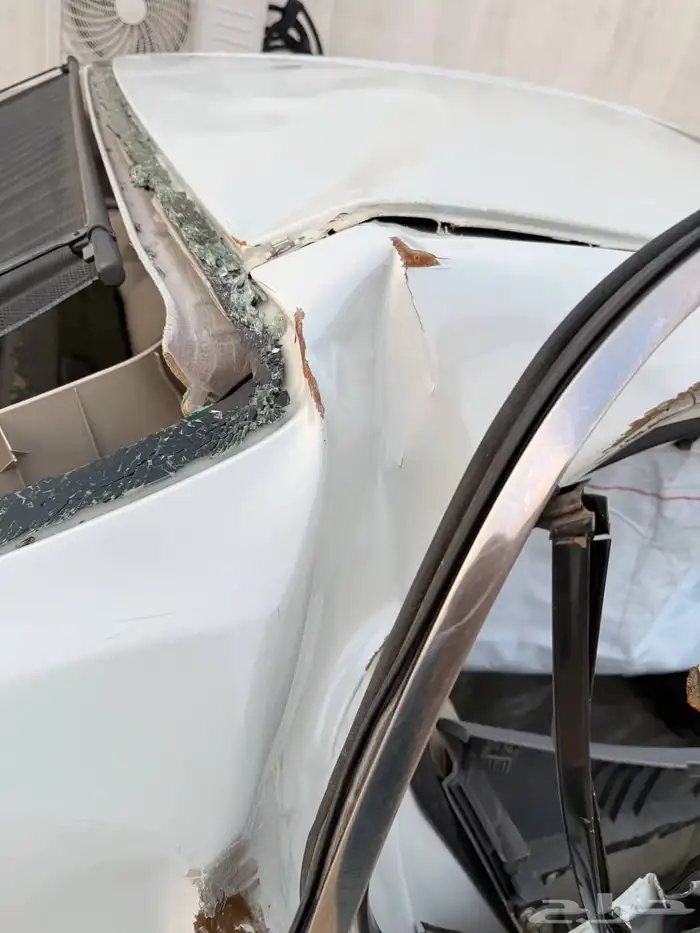 كامري 2019 هايبرد مصدوم 11