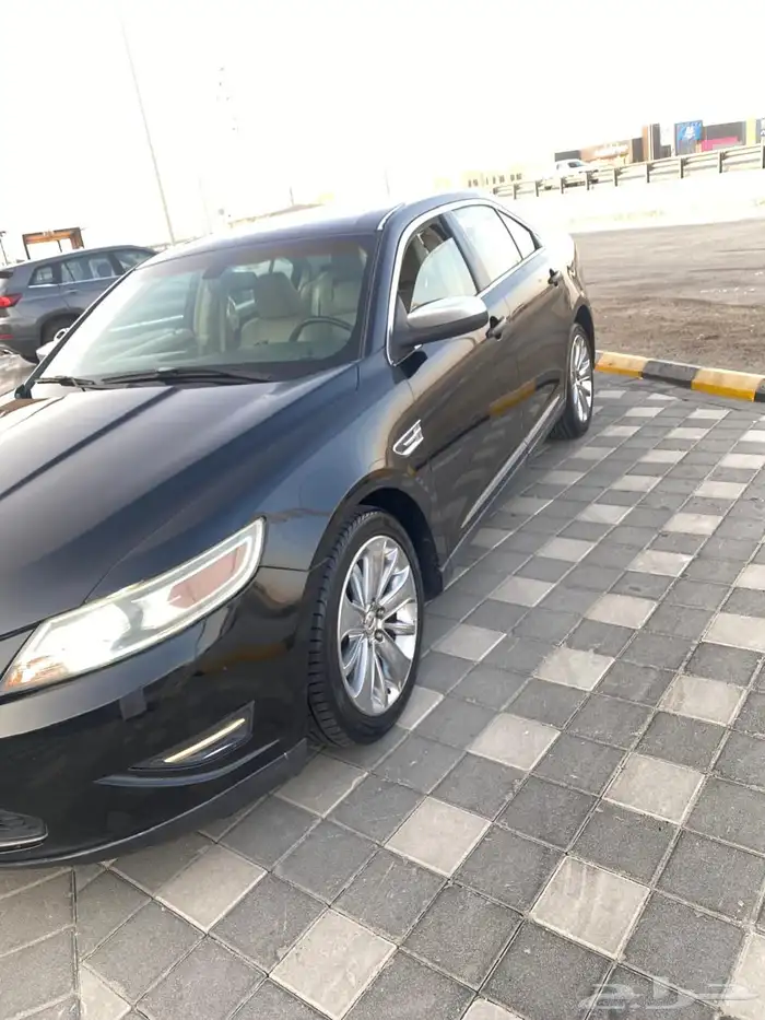 فورد تورس لمتد 2010 27