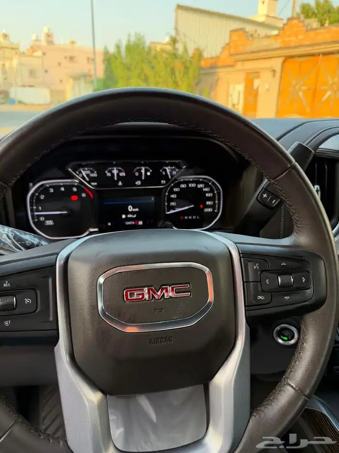 جي ام سي 2021 10