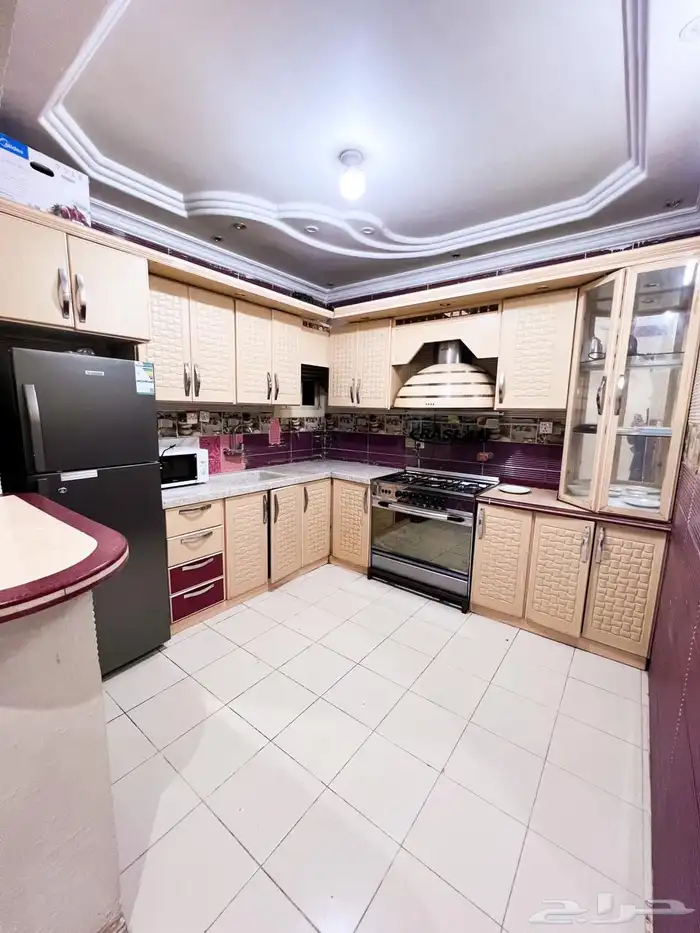 شقه مفروشة للايجار بحي العريض 5