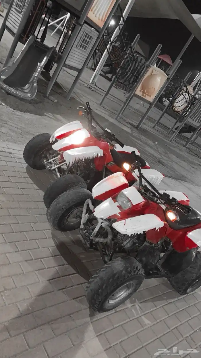 دباب اربع فكر للبيع على السوم مافي ولاشي الا الكفرات 0