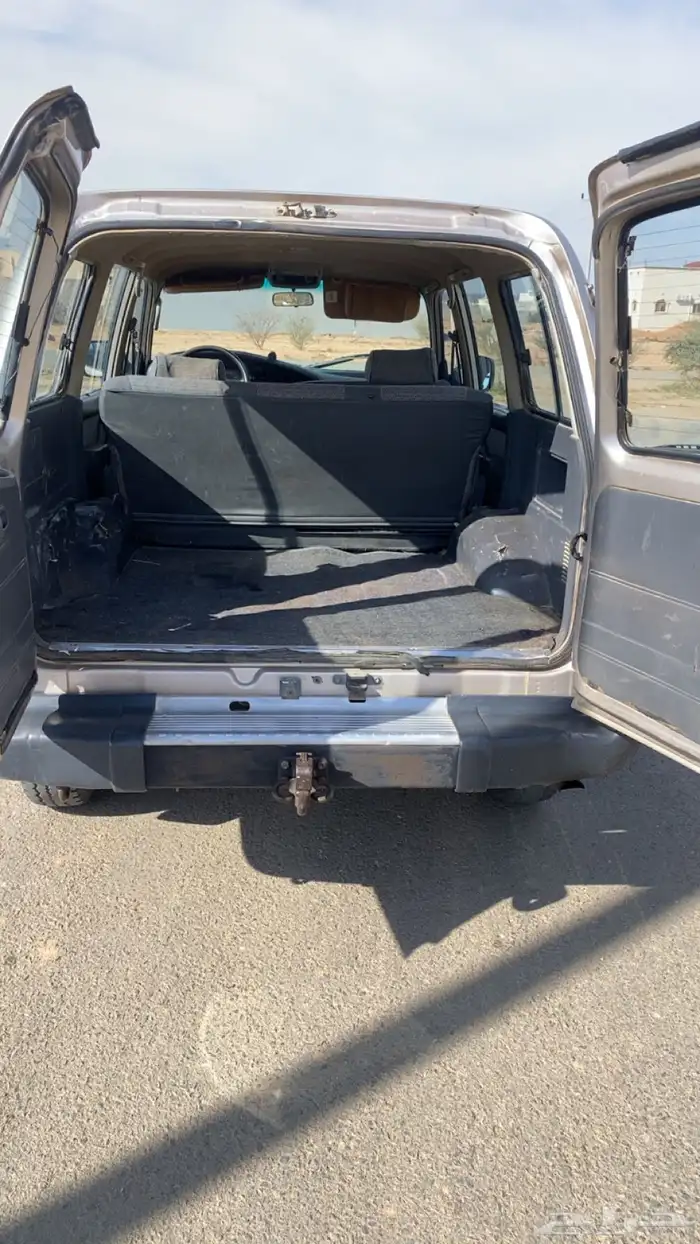 لاندكروزر صالون 94 6
