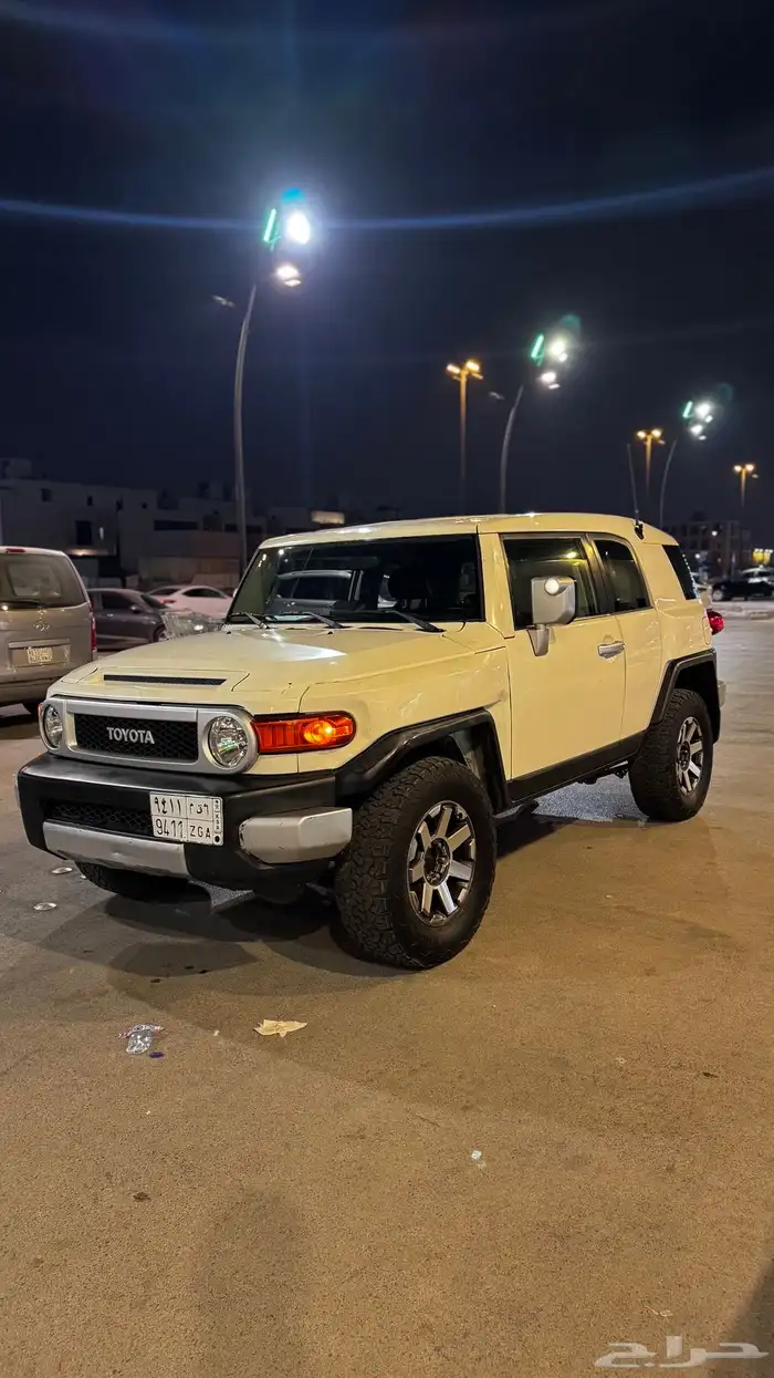 تويوتا اف جي 2008 منفوض من الصدام للصدام 1