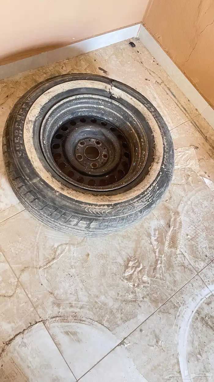 جنوط هايلكس للبيع شرط رجه وا كسر ياركبن من مديل 2006الى2015 0