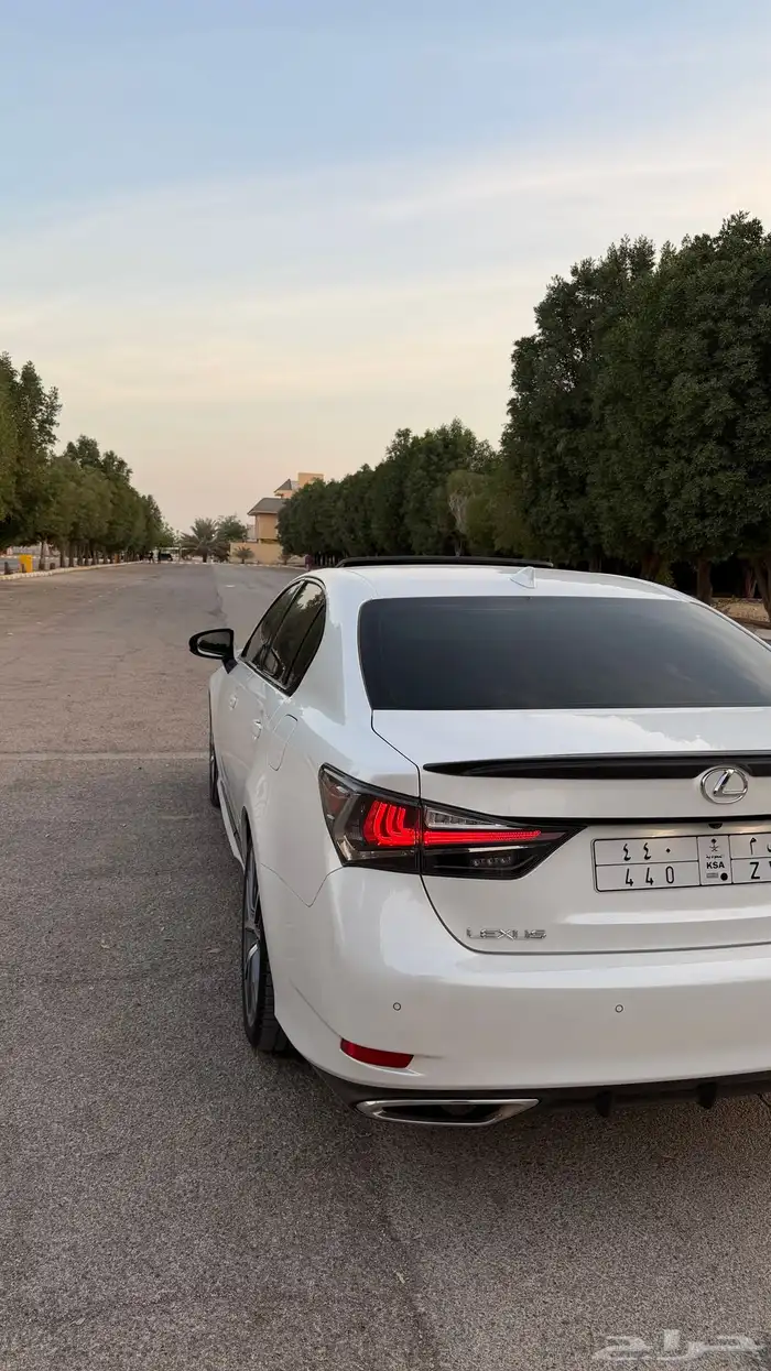 لكزس جي اس سعودي نظيف ممشى قليل 12