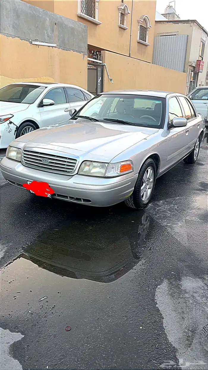 فورد فيكتوريا مالك اول موديل 2011 نص فل 0