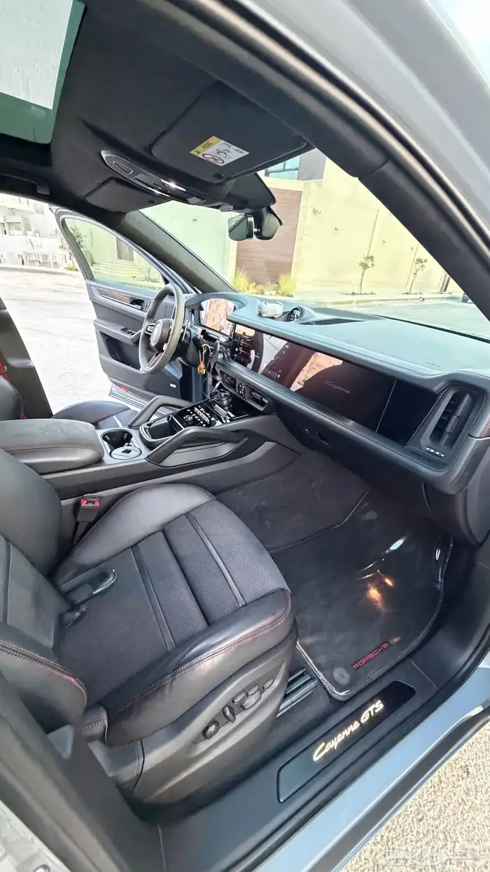 بورش كايين جي تي اس كوبيه للتنازل Cayenne GTS Coup  2025 21