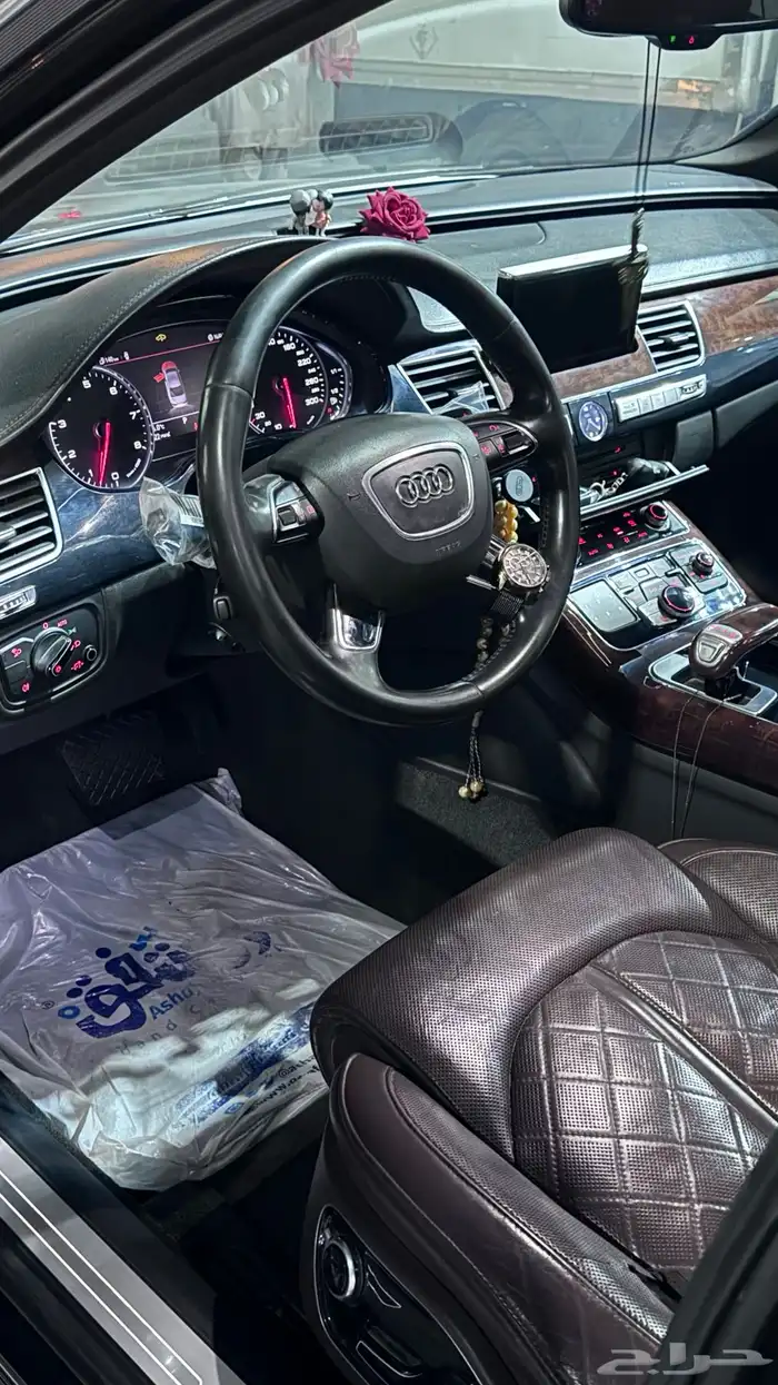 اودي A8 9