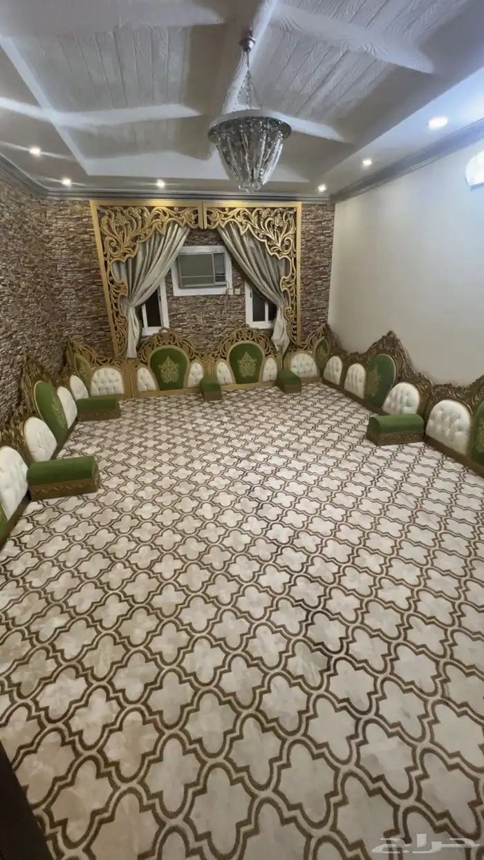 كنب و مجلس للبيع (مستعمل نظيف) 3