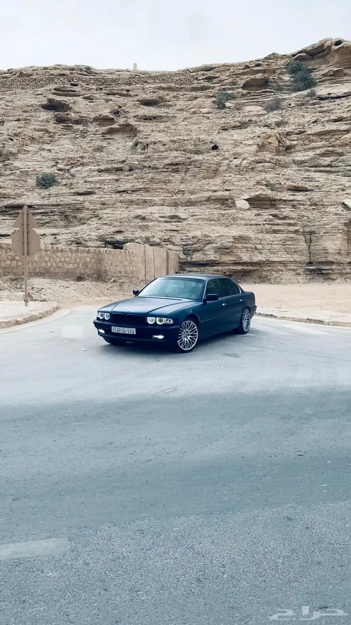 بي ام دبليو 728اي موديل 2000 4