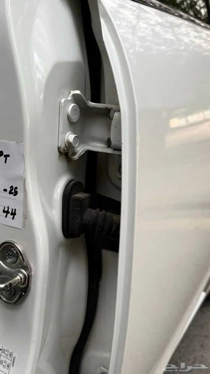 مازدا 6 -2017-ممشى قليل-(( مخزنة ))عداد 21 ألف- شبه وكالة 33