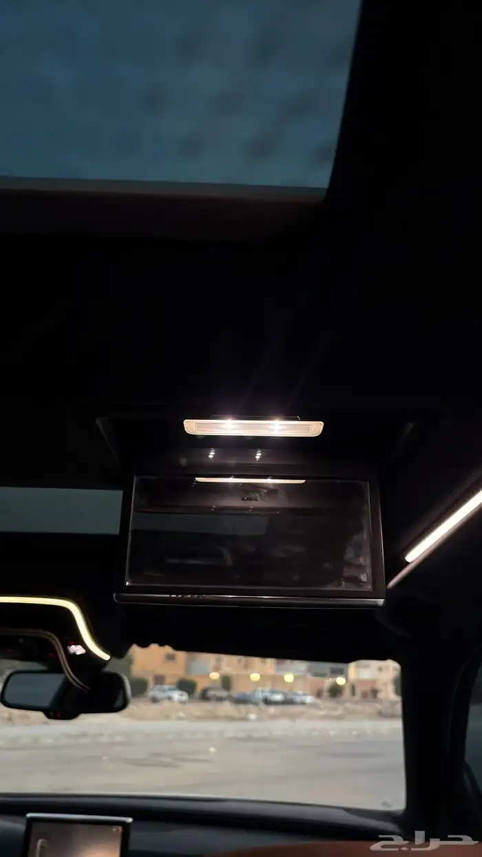 أودي Audi A8 L 2014 ( شبه مخزن ) 35