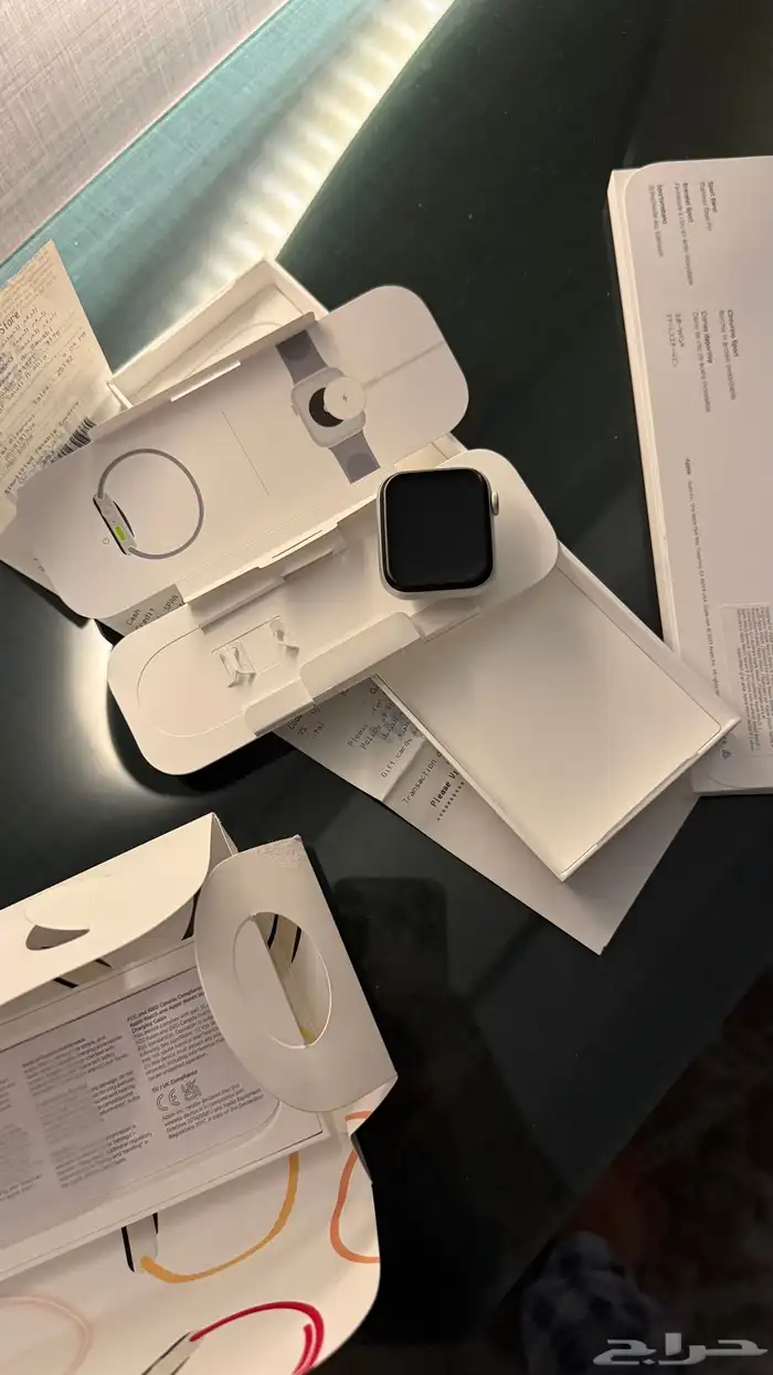 ساعة ابل مقاس SE مقاس 44 6