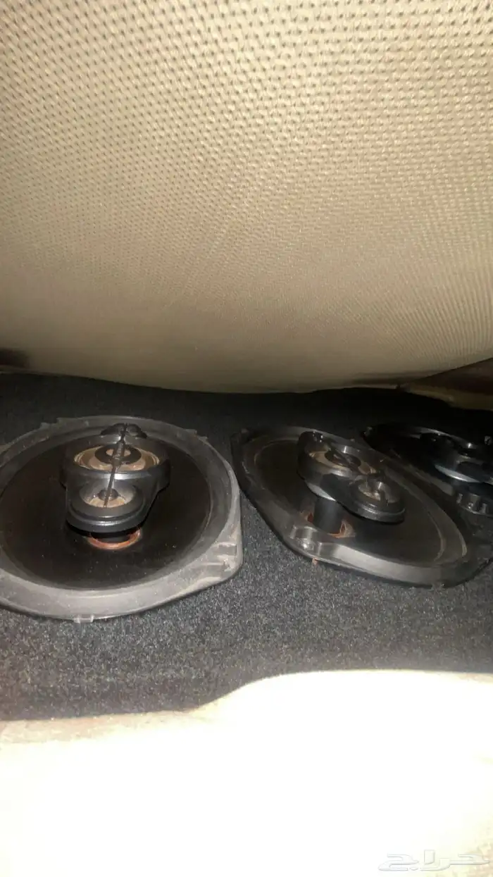 بايونير 700 أربع سماعات ثنتين 650 واط استخدام أبو أسبوعين 1