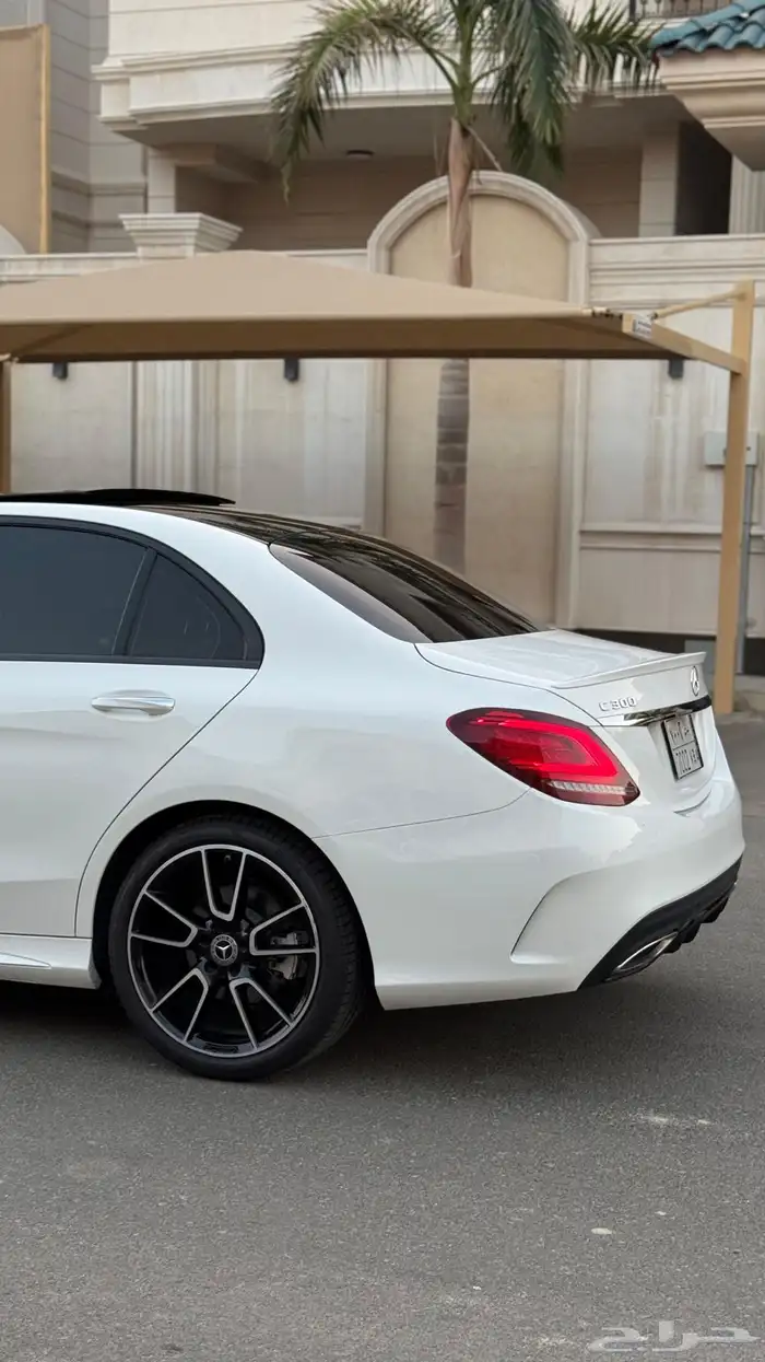 مرسيدس c 300 2020 10