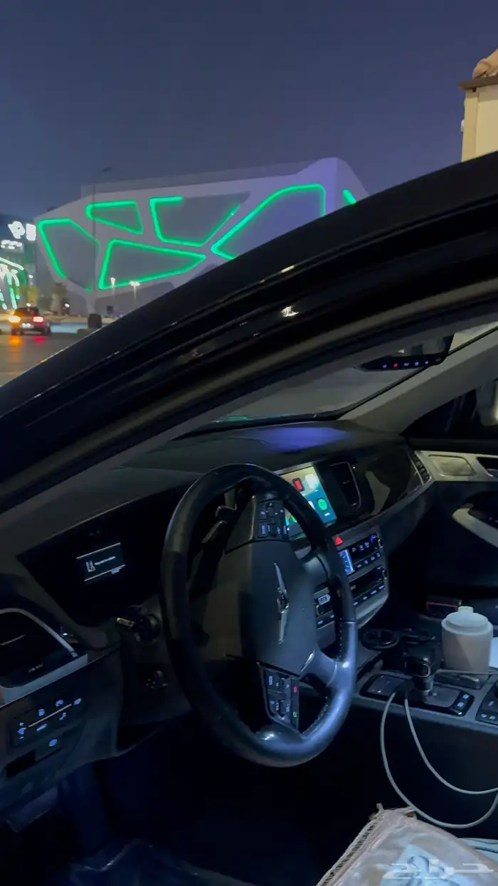 جنسس 2019 اسود بنوراما 13