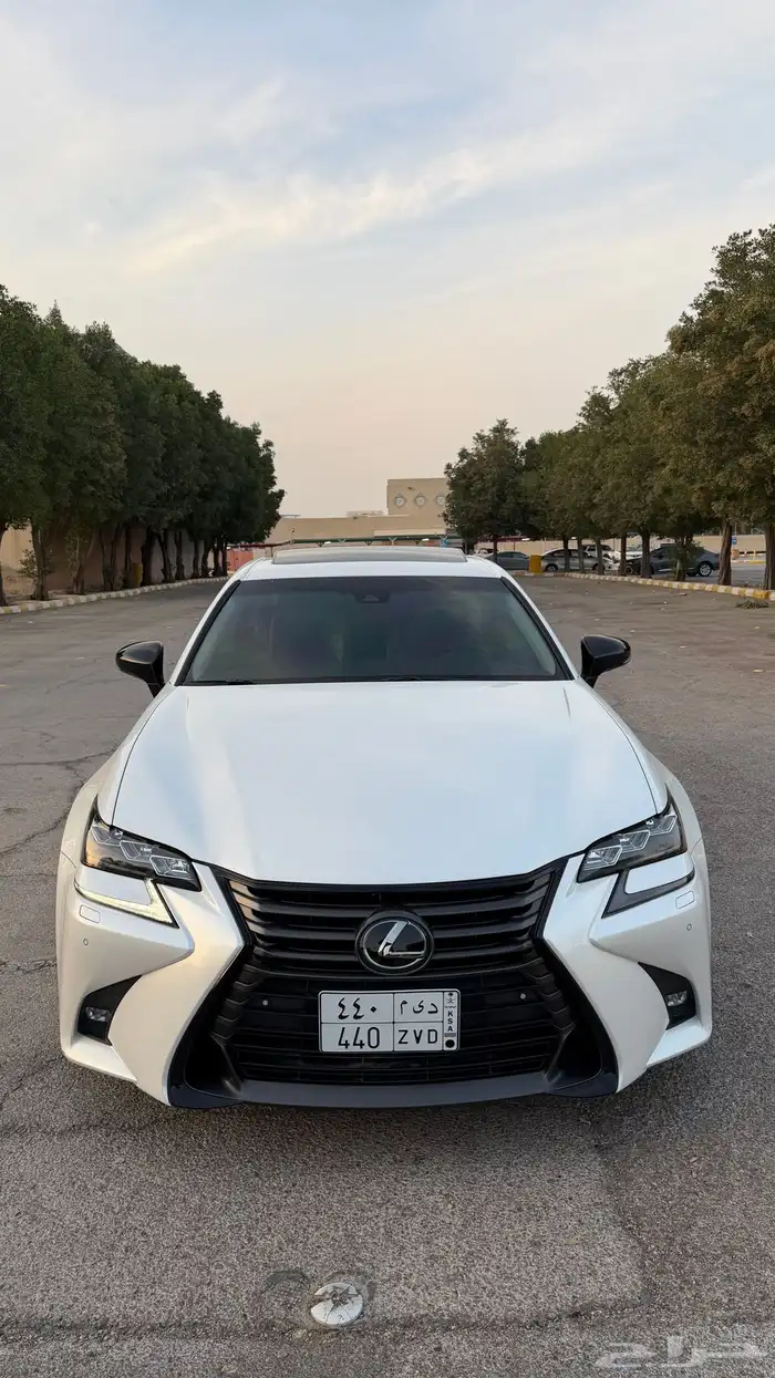 لكزس جي اس سعودي نظيف ممشى قليل 9
