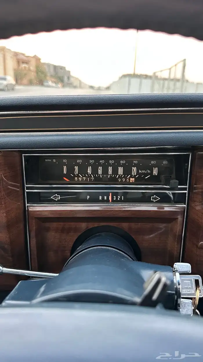 كاديلاك فليتوود دي إليجانس 1988م 17