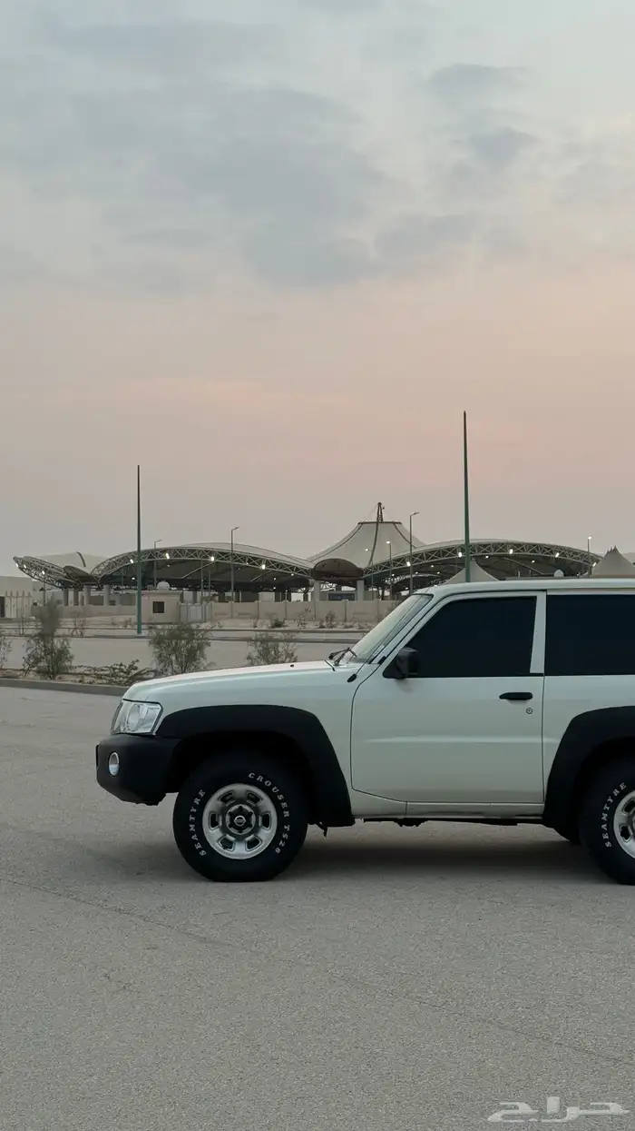 للبيع نيسان 5