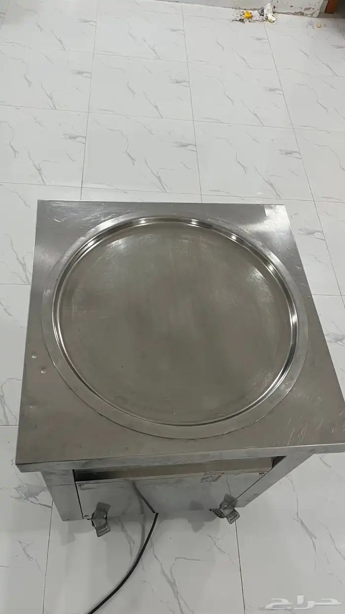 مكينة اسكريم عليه الصج ب 700 0