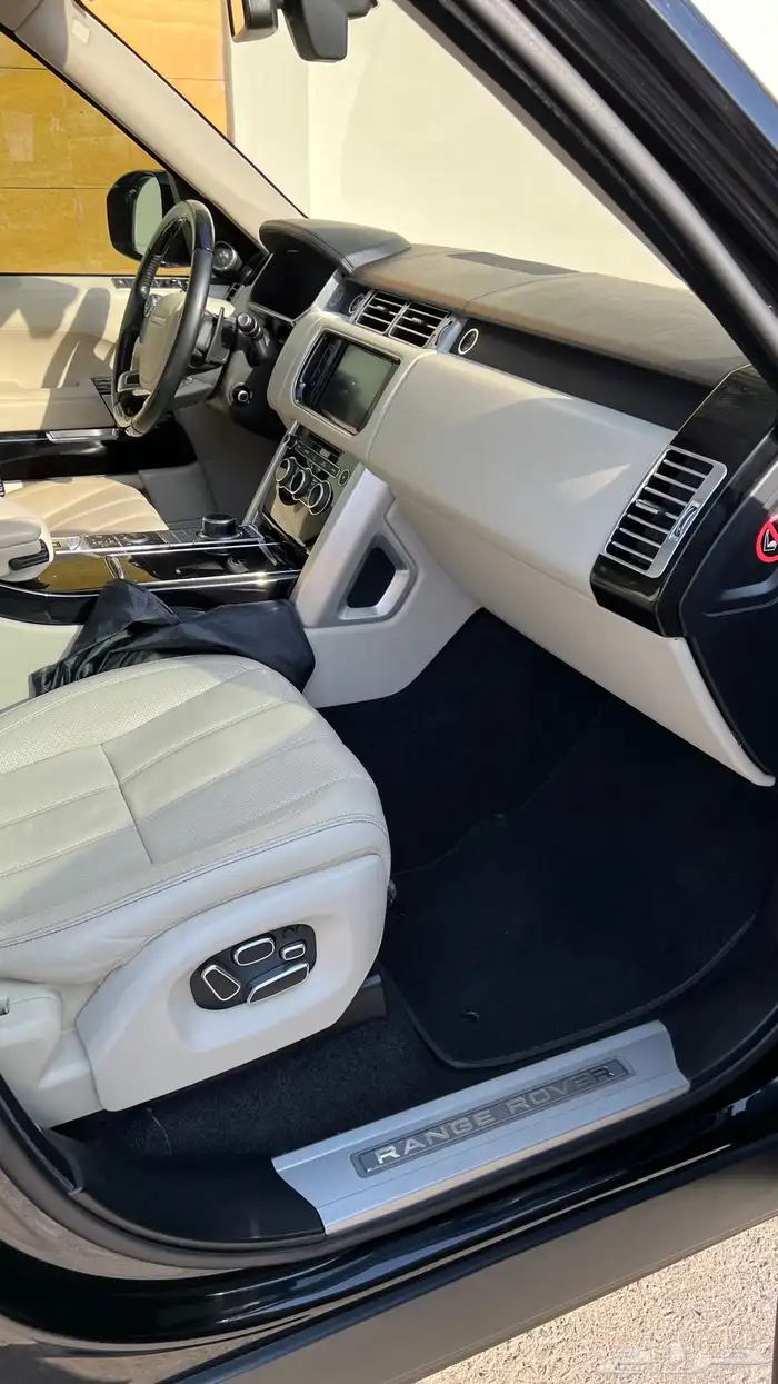 رانج روفر محرك 8 سلندر سوبر تشارج موديل 2013 عداد 130 الف 31