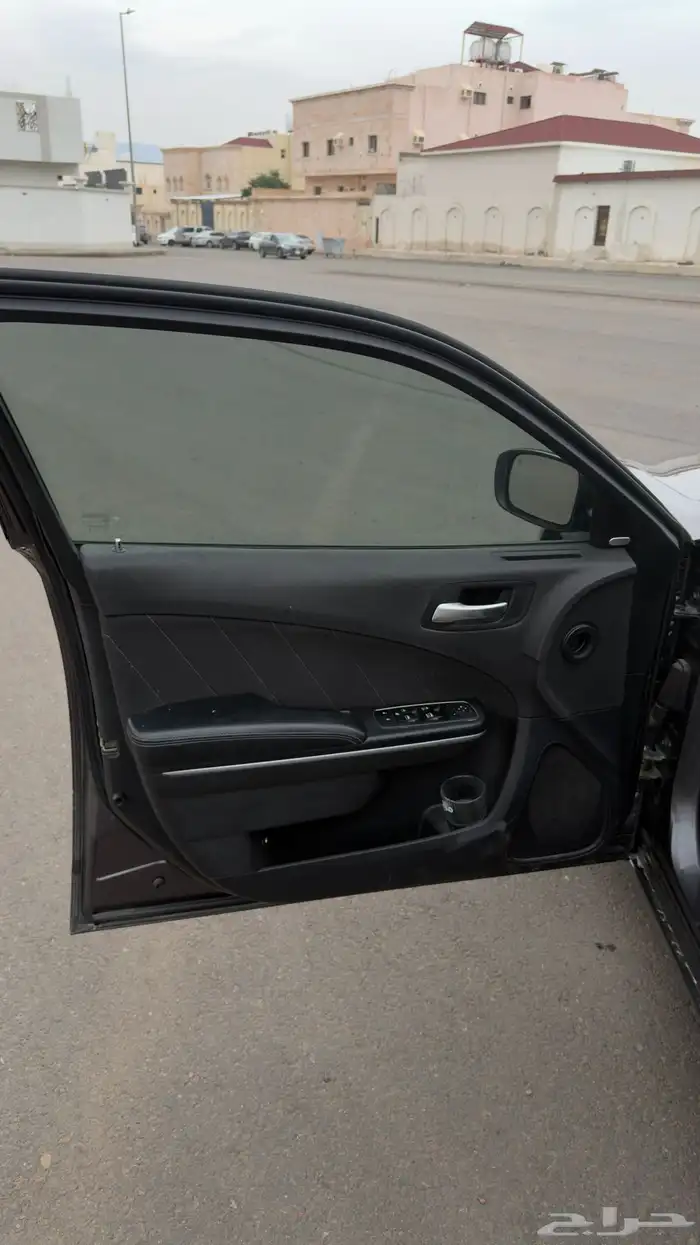 دودج تشارجر 2017 RT V8 فل هاوس شبه وكالة 12