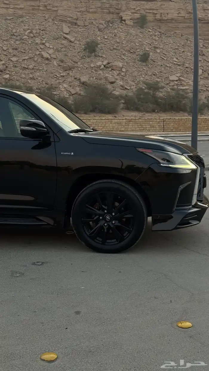 لكزس 2019 بلاك اديشن شد بلد 3