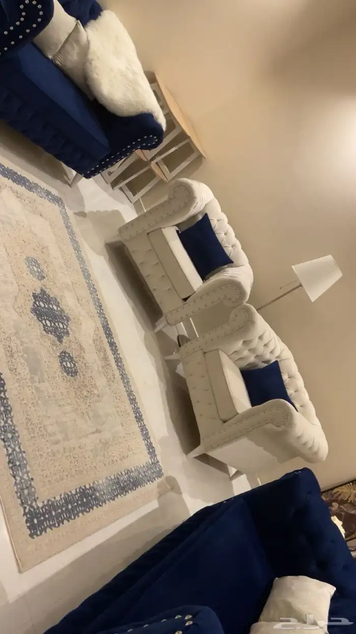 للبيع درج مطابخ   كنب 7 أشخاص  مجالس ارضي مع فرشه 2