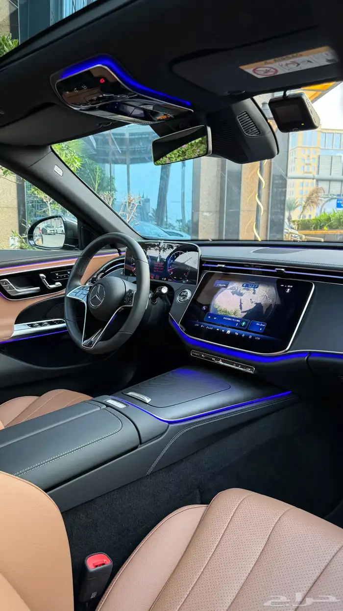 مرسيدس اي 200 شبه زيرو 2025 12