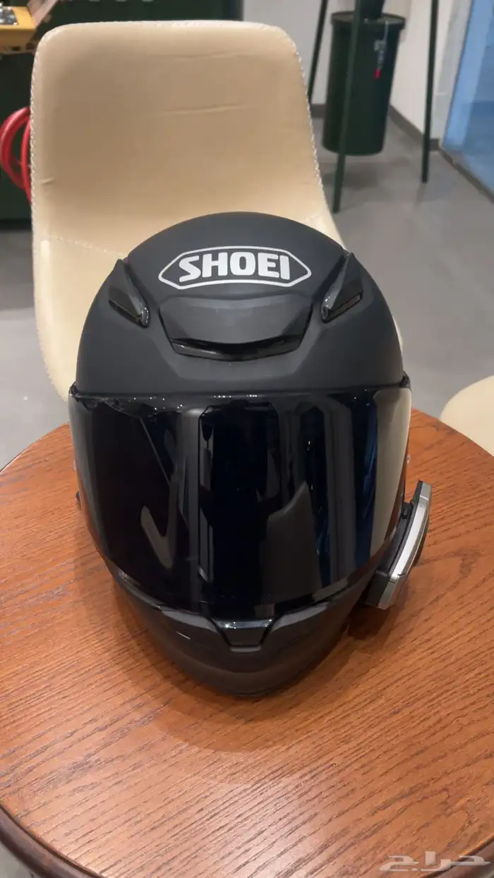 بيع خوذة شوي مستخدمه شبه جديده 3