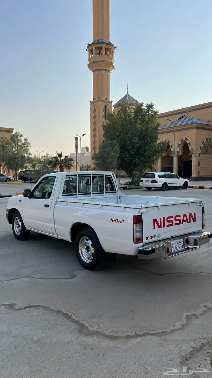 للبيع ددسن 2016مخزن ماشي 57 الف 2