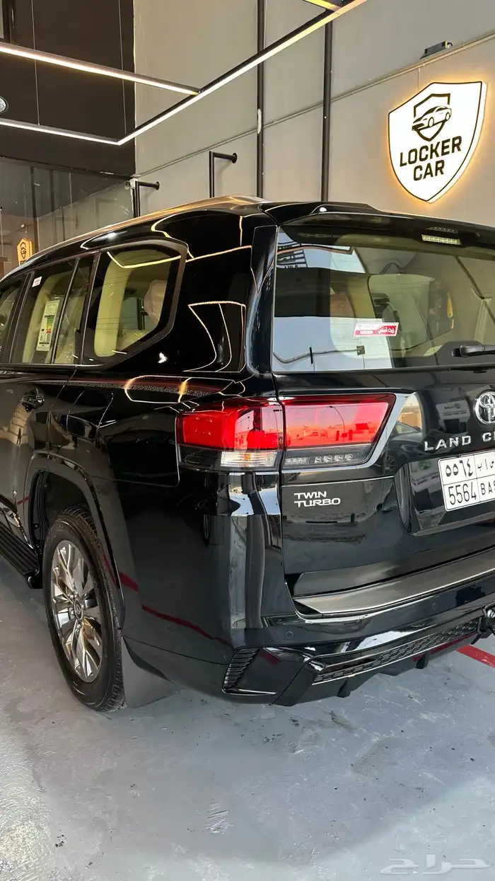 لاندكروزر 2024 6