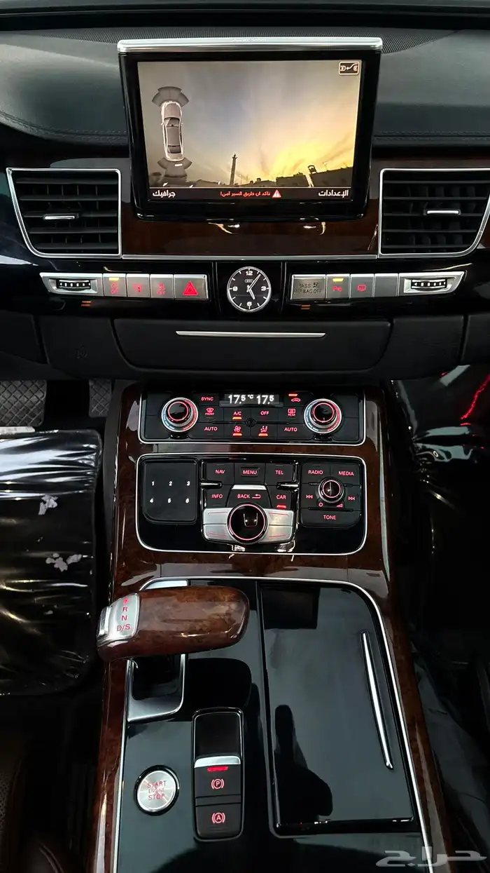 أودي Audi A8 L 2014 ( شبه مخزن ) 19