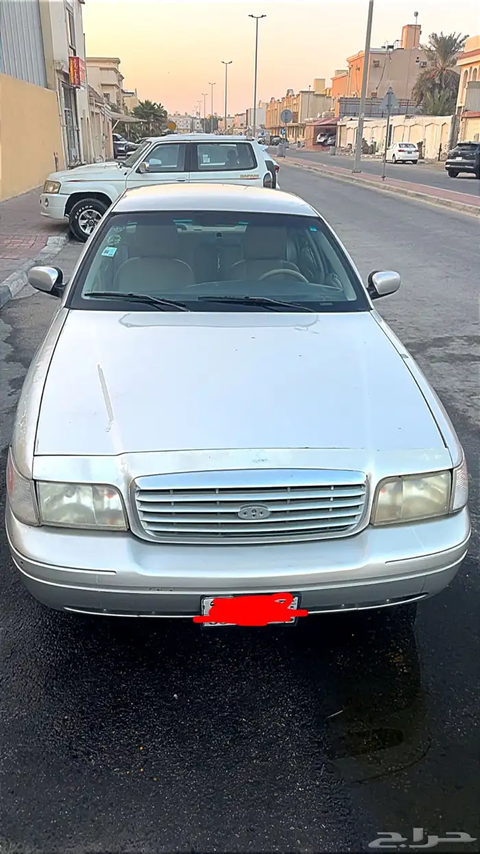 فورد فيكتوريا مالك اول موديل 2011 نص فل 21