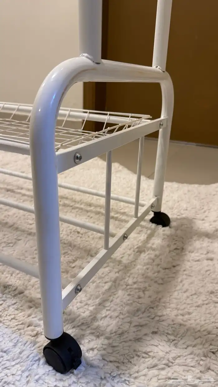 علاقة ملابس معدنيه 0