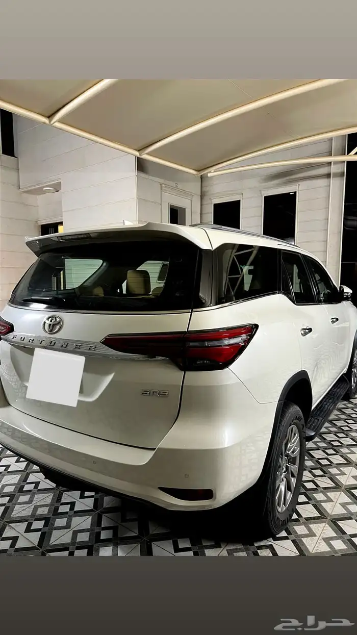 فورتشنر وارد عمان 2022مكينه 2800 فل كامل 3