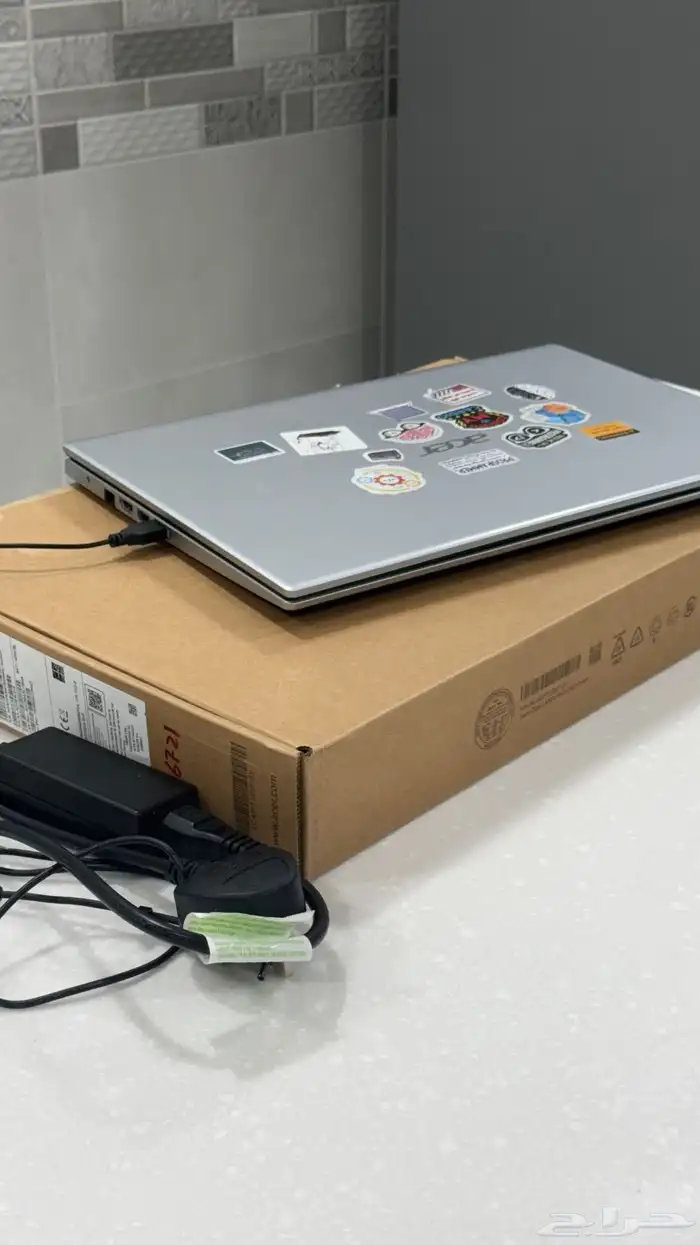 للبيع لابتوب شركة acer 1