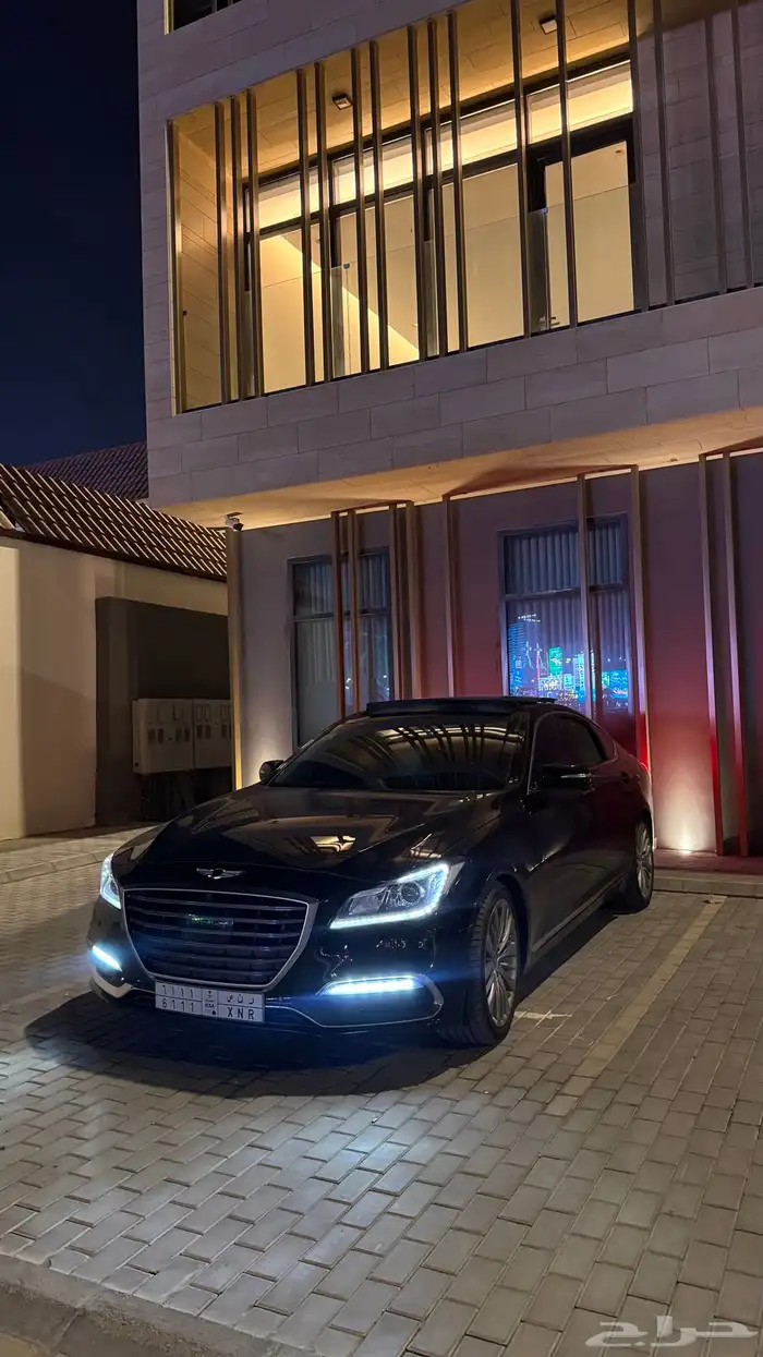 جنسس 2019 اسود بنوراما 0