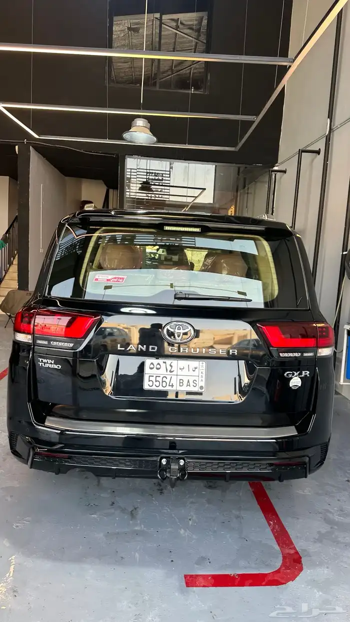 لاندكروزر 2024 7