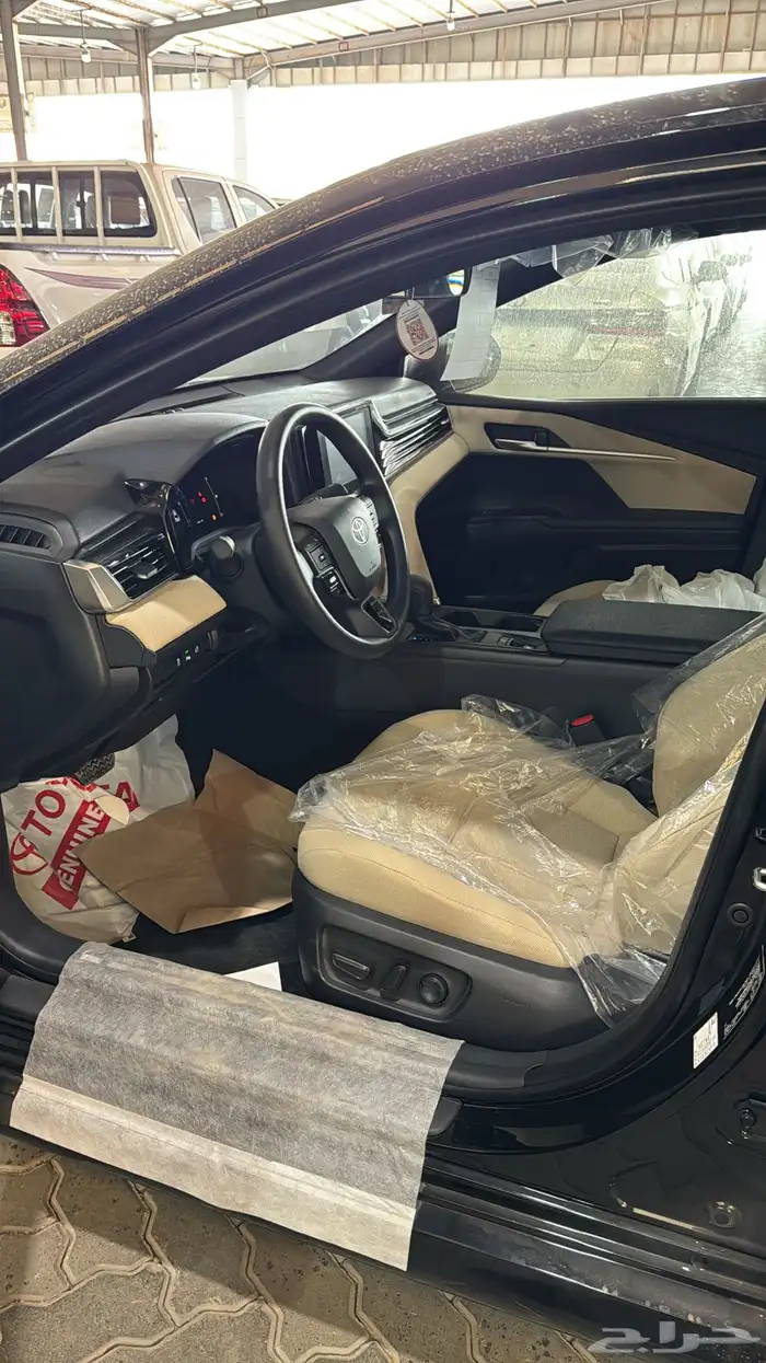 تويوتا كامري E ستاندر بنزين 2025 7